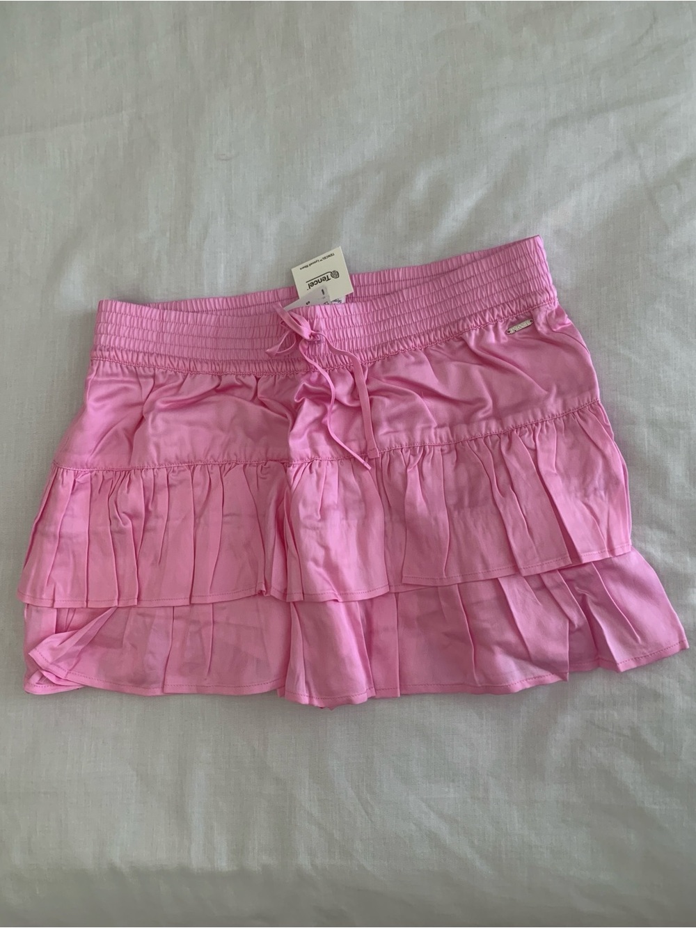 VS PINK Summer Fling Satin Ruffle Skort S NWT Lollipop Pink Tiered Mini Skirt
